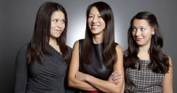 华裔虎妈曾因「折磨」女儿火遍全美,8年过去她的女儿还好吗?